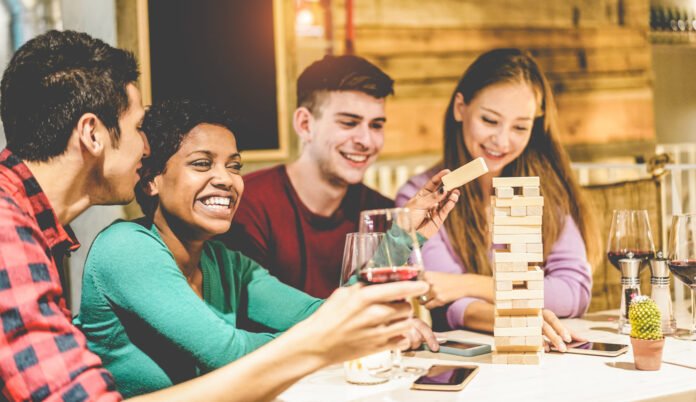 5 Great Group Activities for Your Next Fun Night Out