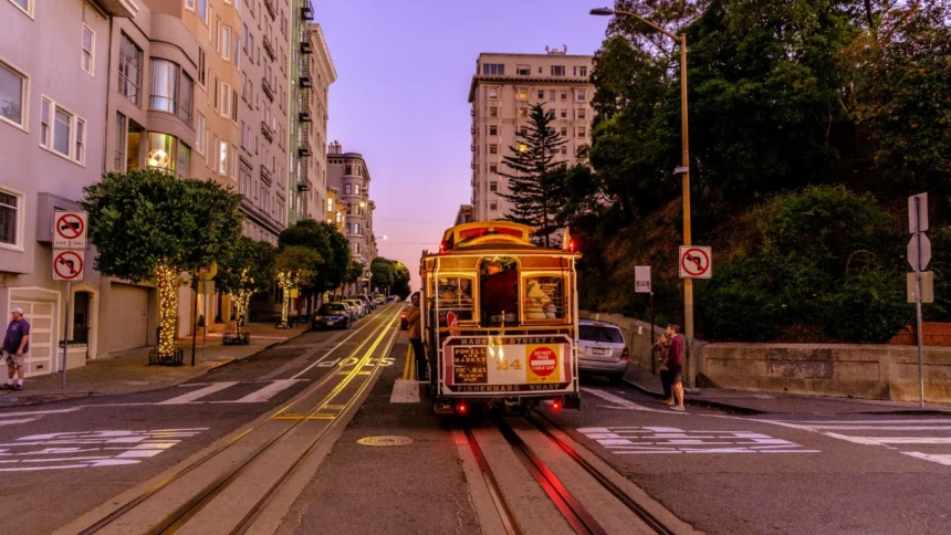 budget travel tips expensive cities usa